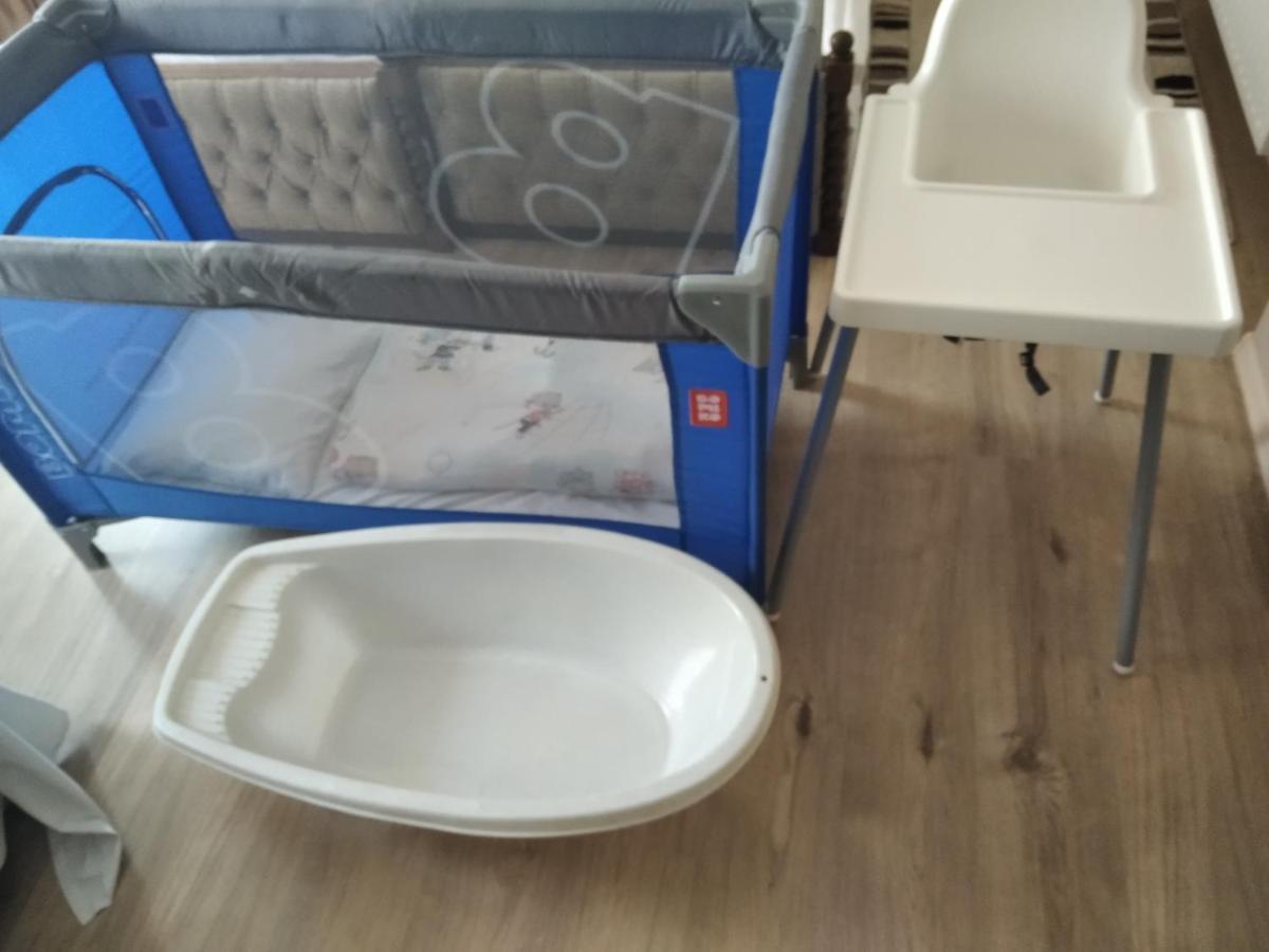 Moezsi Apartman Tolna Exteriör bild